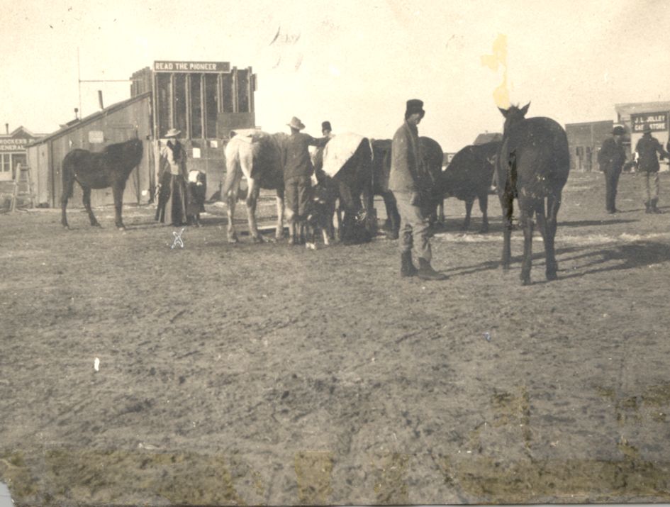 Town Water Pump - 1905